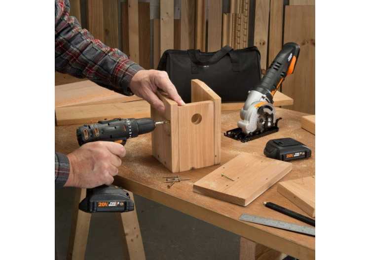 20V DRILL DRIVER  3-3/8" WORXSAW COMBO KIT